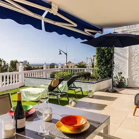 The Daisies - Sunny, Modern 2 Bedroom * 아칸티라도